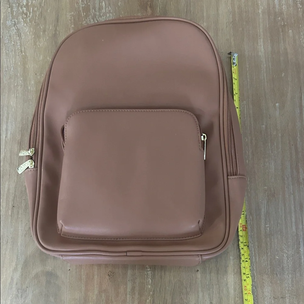 Viv&Lou‎ Camel Brown Vegan Leather Backpack Gold Hardware NWT M780L-CAMEL